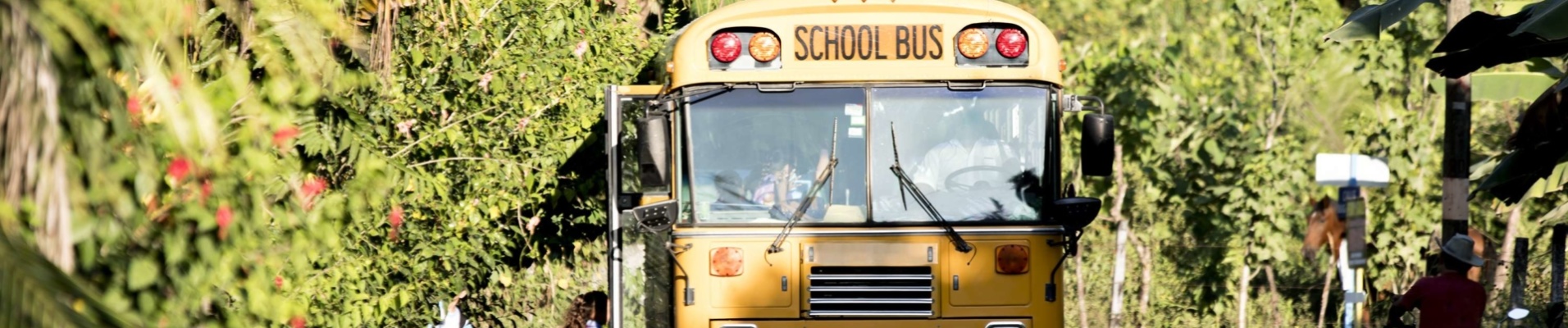 bus-scolaire-au-costa-rica