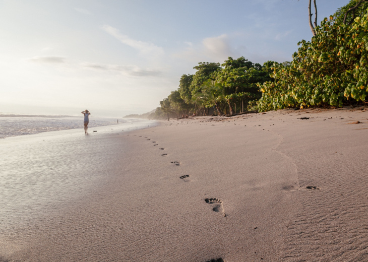 footprints-playa-hermosa