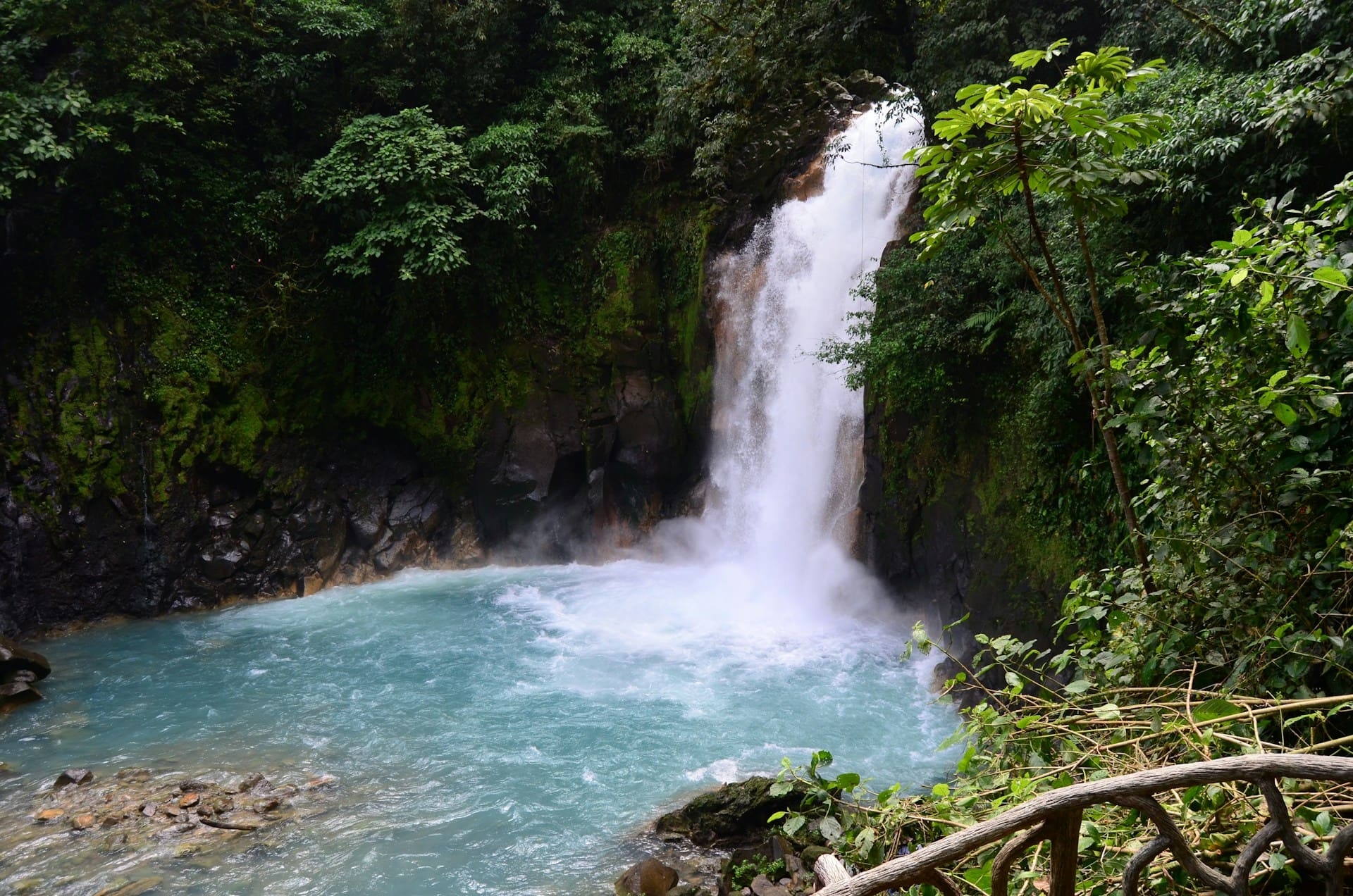Cascade Rio Celeste